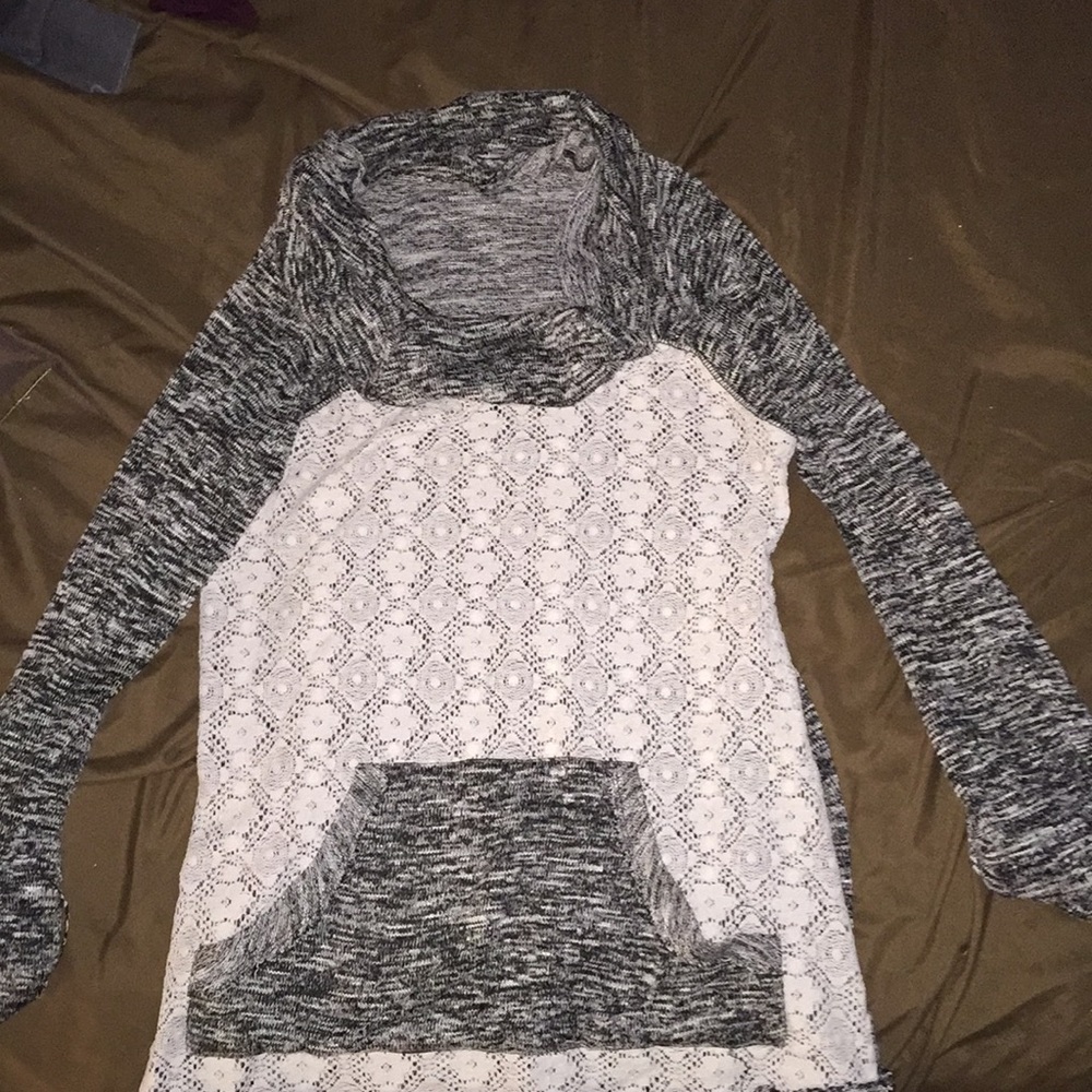 Sweater - Picture 2 of 3